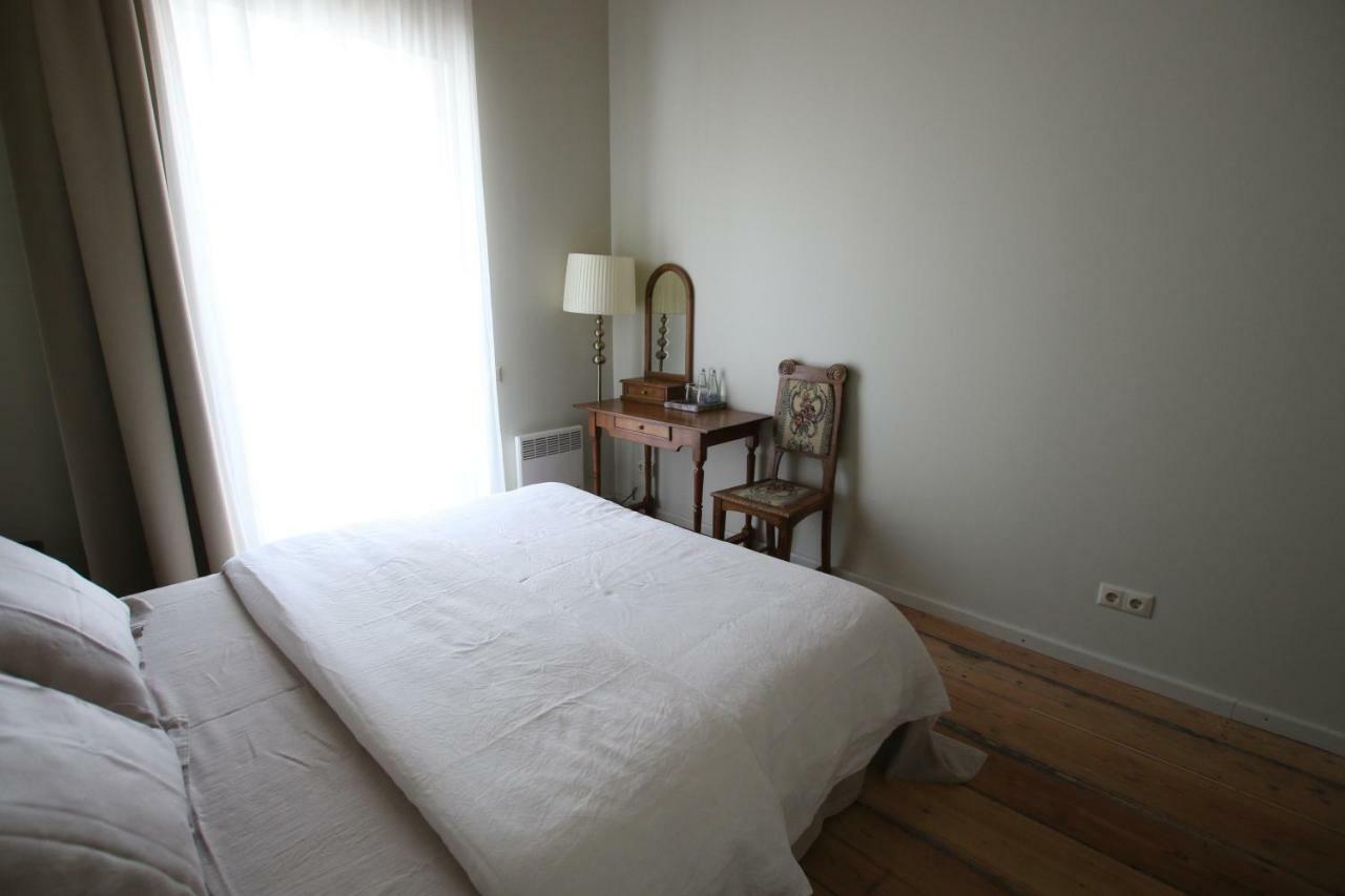 Meke Hotel Mustkalni Kültér fotó